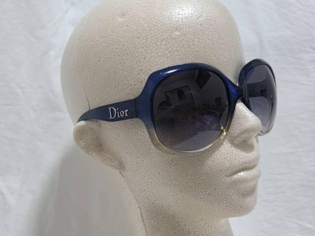 正規 浜崎あゆみ着 ディオール Dior グロッシー ロゴ サングラス ブルーグラデーション 黒 グラマラスリフレクションカラー < ブランド 正規 浜崎あゆみ着 ディオール Dior グロッシー ロゴ サングラス ブルーグラデーション 黒 グラマラスリフレクションカラー < ブランドの