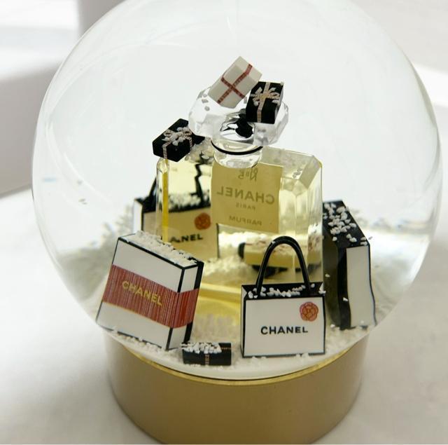 未使用 CHANEL シャネル スノードーム No.5誕生 100周年記念 < ブランド  未使用 CHANEL シャネル スノードーム No.5誕生 100周年記念 < ブランドの