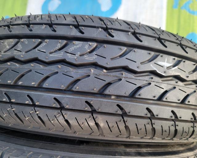 Weds ravrionアルミホイール13インチ5J+36 PCD100 夏タイヤ付き4本セットヨコハマ ジョブ RY52 < 自動車/バイク Weds ravrionアルミホイール13インチ5J+36 PCD100 夏タイヤ付き4本セットヨコハマ ジョブ RY52 < 自動車/バイク