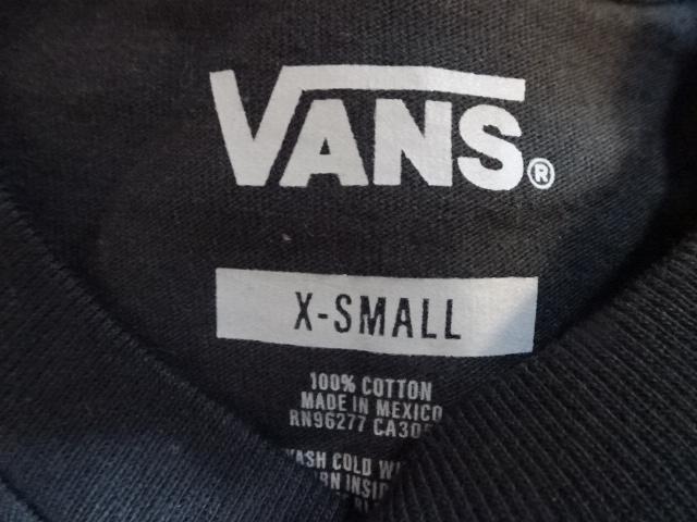 バンズ【VANS】スマイル太陽 バックプリントあり ロングTシャツUS XS < 女性ファッション  バンズ【VANS】スマイル太陽 バックプリントあり ロングTシャツUS XS < 女性ファッションの