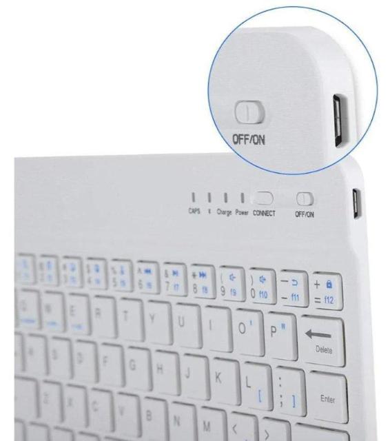 Bluetoothキーボード 新品未使用 白 (送料込) < PC本体/周辺機器  Bluetoothキーボード 新品未使用 白 (送料込) < PC本体/周辺機器の