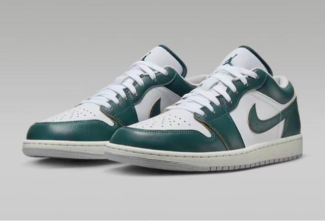 AIR JORDAN 1 LOW SE   uh 