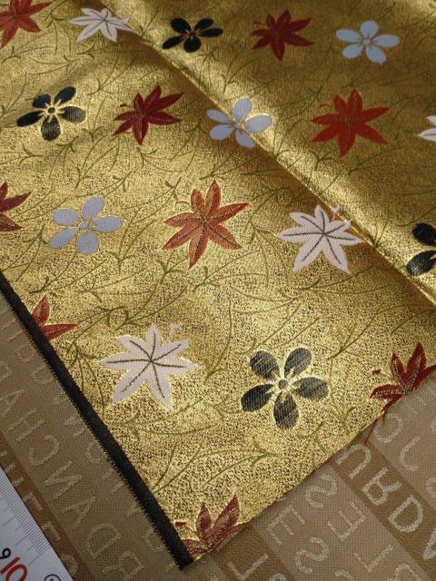 (2A111014)約64cm幅×約1m・金屏風のような金襴 < ペット/手芸/園芸 (2A111014)約64cm幅×約1m・金屏風のような金襴 < ペット/手芸/園芸の