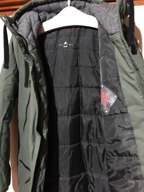 アディダス adidas W パデッドコート 防寒 暴風コート 軽く防水加工 < ブランド アディダス adidas W パデッドコート 防寒 暴風コート 軽く防水加工 < ブランドの