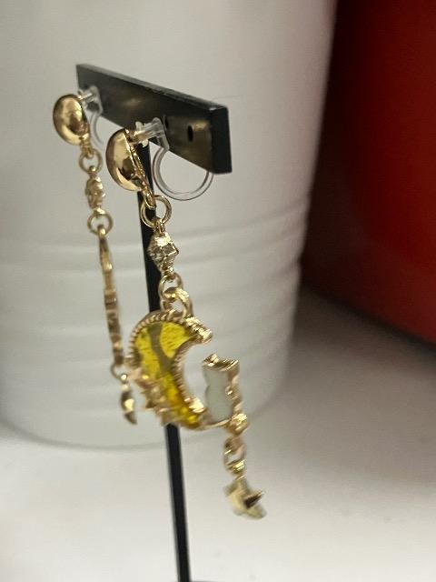 ハンドメイド レジン 樹脂のノンホールピアス < 女性ファッション ハンドメイド レジン 樹脂のノンホールピアス < 女性ファッションの