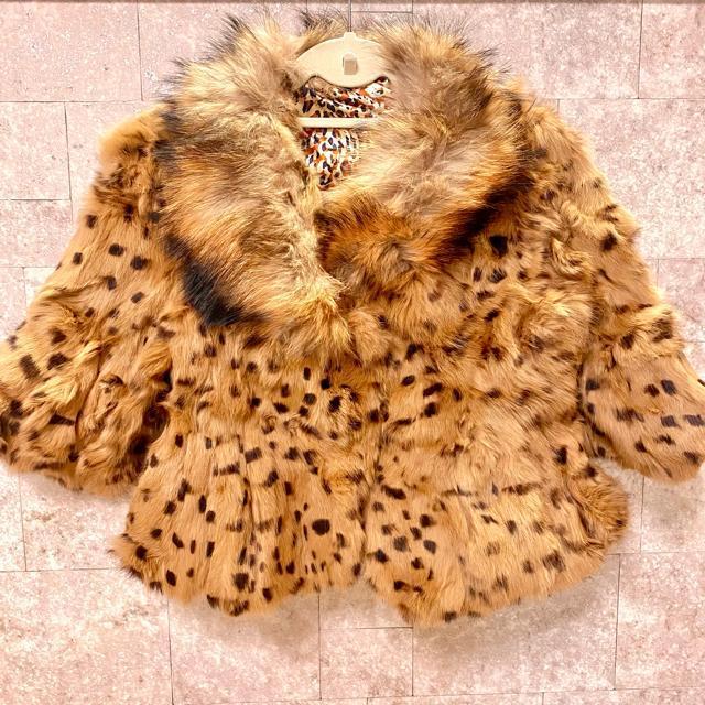 新品未使用 ヒョウ柄 レオパード 毛皮 リアルファーコート ショート丈 ラビット < 女性ファッション 新品未使用 ヒョウ柄 レオパード 毛皮 リアルファーコート ショート丈 ラビット < 女性ファッションの