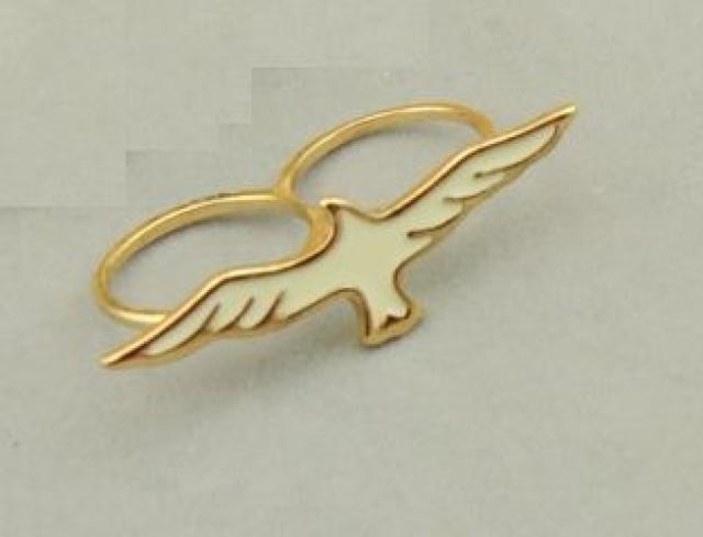 新品ゴスロリ姫系アンティーク調白い鳥2本指リング < 女性アクセサリー/時計  新品ゴスロリ姫系アンティーク調白い鳥2本指リング < 女性アクセサリー/時計の