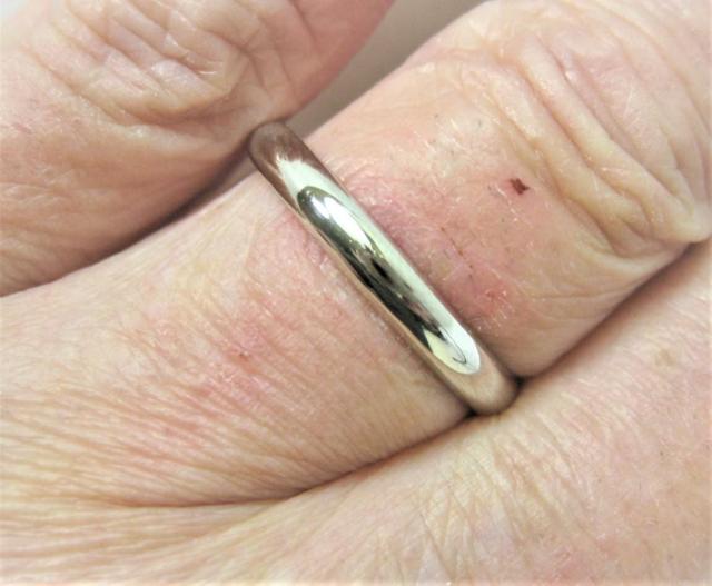 Pt900プラチナ 甲丸 マリッジリング結婚指輪サイズ#20〜#20.5男女兼用 < 女性アクセサリー/時計 Pt900プラチナ 甲丸 マリッジリング結婚指輪サイズ#20〜#20.5男女兼用 < 女性アクセサリー/時計の