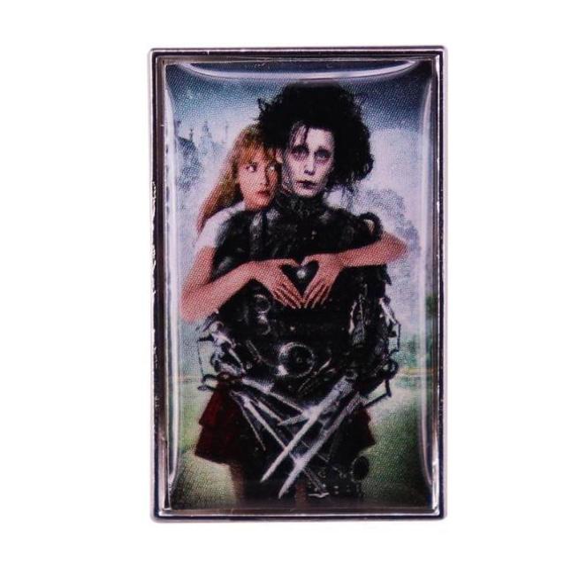 新品 シザーハンズ エドワード ピンブローチ ピンバッジ  < 女性アクセサリー/時計  新品 シザーハンズ エドワード ピンブローチ ピンバッジ   < 女性アクセサリー/時計の