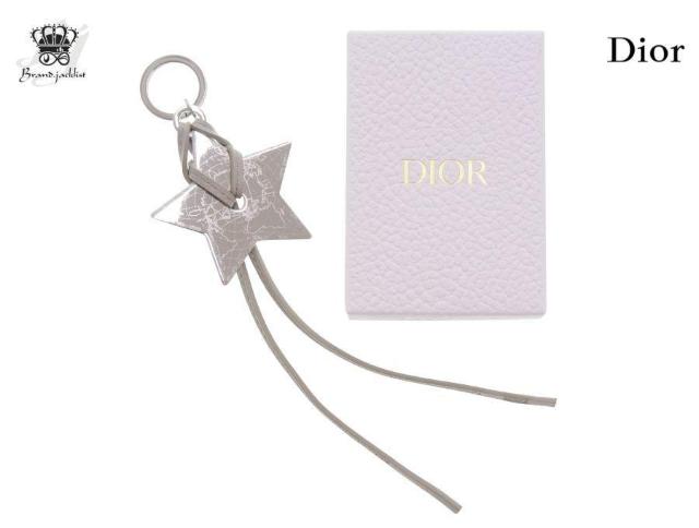 ディオール ノベルティ キーリング 幸運の星 スターモチーフ 北極星 クリスタル会員限定 Dior【正規品】 < ブランド ディオール ノベルティ キーリング 幸運の星 スターモチーフ 北極星 クリスタル会員限定 Dior【正規品】 < ブランドの