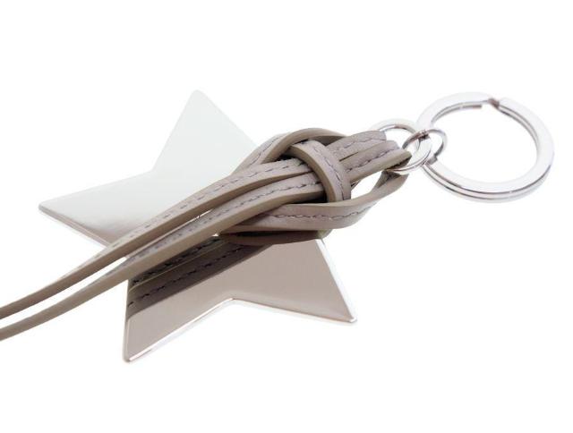 ディオール ノベルティ キーリング 幸運の星 スターモチーフ 北極星 クリスタル会員限定 Dior【正規品】 < ブランド ディオール ノベルティ キーリング 幸運の星 スターモチーフ 北極星 クリスタル会員限定 Dior【正規品】 < ブランドの