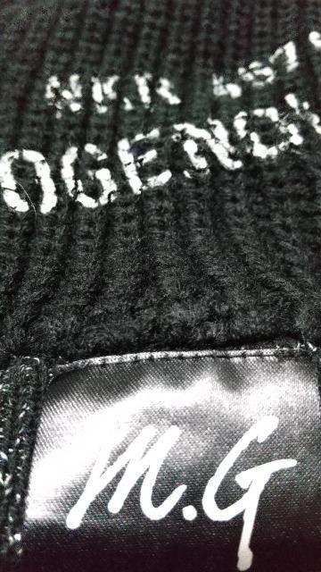 黒のニット帽★フリーサイズ★英字ロゴ < 女性ファッション  黒のニット帽★フリーサイズ★英字ロゴ < 女性ファッションの