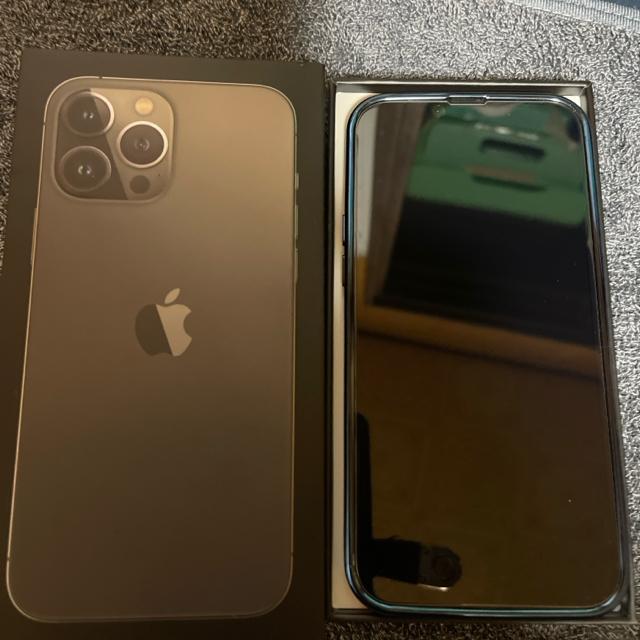 iPhone12pro}bNXiPhone12prõZbg̏oiɂȂ܂B   Ɠd/AV 