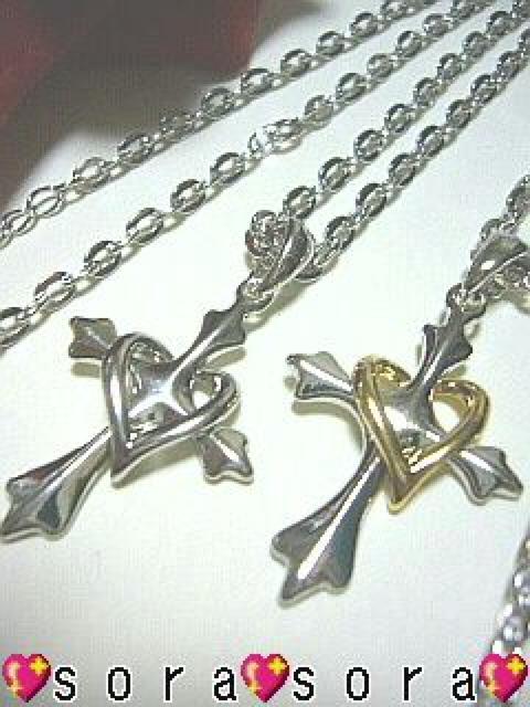 LOVE【プラチナ】2way♪ハートクロスペアネックレスセット シルバー×ゴールド 箱付 < 女性アクセサリー/時計 LOVE【プラチナ】2way♪ハートクロスペアネックレスセット シルバー×ゴールド 箱付 < 女性アクセサリー/時計の