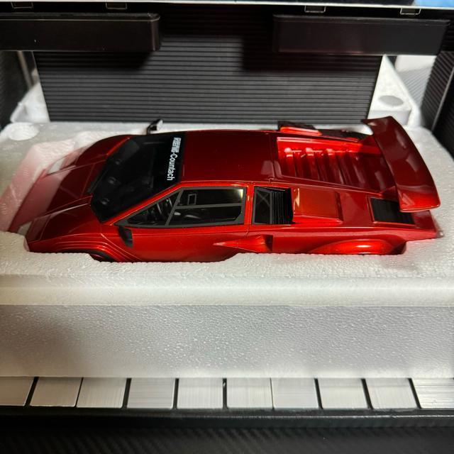 未展示品GTスピリット1/18ケーニッヒスペシャル カウンタックレッドメタリック < ホビー  未展示品GTスピリット1/18ケーニッヒスペシャル カウンタックレッドメタリック < ホビーの