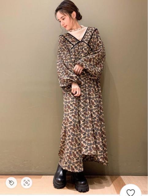 新品 novem 9 ペイズリーワンピース < 女性ファッション  新品 novem 9 ペイズリーワンピース < 女性ファッションの