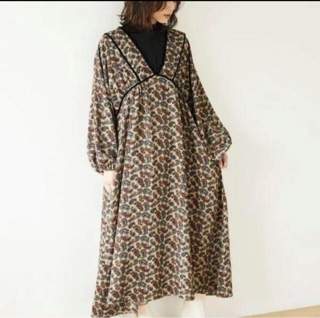 新品 novem 9 ペイズリーワンピース < 女性ファッション  新品 novem 9 ペイズリーワンピース < 女性ファッションの