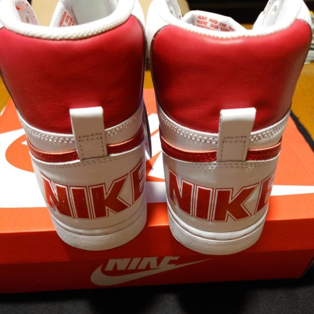 NIKE@^[~l[^[@WHITE?RED  uh 