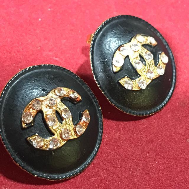 レア 正規品 ヴィンテージ シャネル CoCoサークルピアス 黒金 < ブランド レア 正規品 ヴィンテージ シャネル CoCoサークルピアス 黒金 < ブランドの