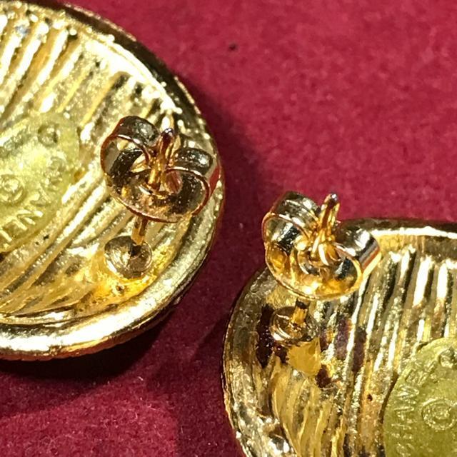 レア 正規品 ヴィンテージ シャネル CoCoサークルピアス 黒金 < ブランド レア 正規品 ヴィンテージ シャネル CoCoサークルピアス 黒金 < ブランドの