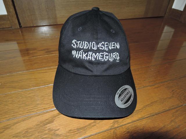 美中古 STUDIO SEVEN スタジオセブン キャップ 黒 刺繍 ステッチロゴ LOGO CAP < 男性ファッション 美中古 STUDIO SEVEN スタジオセブン キャップ 黒 刺繍 ステッチロゴ LOGO CAP < 男性ファッションの
