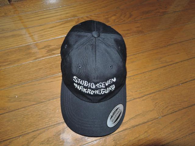 美中古 STUDIO SEVEN スタジオセブン キャップ 黒 刺繍 ステッチロゴ LOGO CAP < 男性ファッション 美中古 STUDIO SEVEN スタジオセブン キャップ 黒 刺繍 ステッチロゴ LOGO CAP < 男性ファッションの