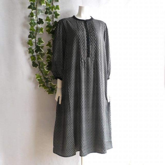 新品 9956 ML 幾何学柄 ピンタック ワンピース 黒系 秋 レディース モード クラシック 高級感 上質 上品 < 女性ファッション 新品 9956 ML 幾何学柄 ピンタック ワンピース 黒系 秋 レディース モード クラシック 高級感 上質 上品 < 女性ファッションの