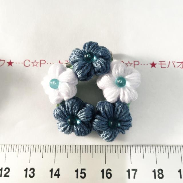 3*ハンドメイド♪ぷっくりお花のリースブローチ 8 < 女性ファッション 3*ハンドメイド♪ぷっくりお花のリースブローチ 8 < 女性ファッションの