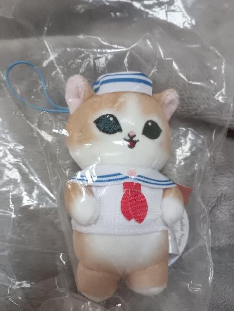 ���t�T���h�A�Z�[���[�ɂ��}�X�R�b�g  �� ��������� 