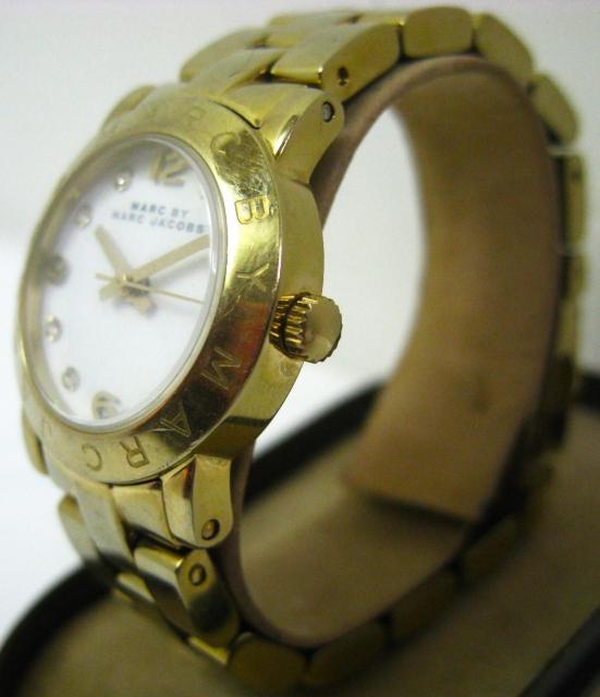 fB[X }[NWFCRuXMARCBYMARCJACOBS3jMBM3057  uh 