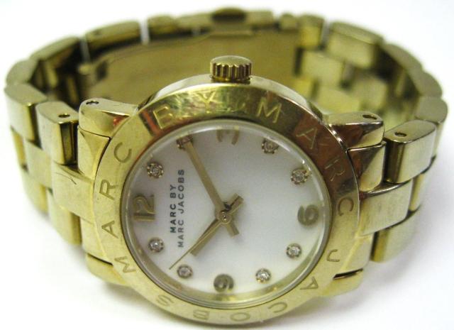 fB[X }[NWFCRuXMARCBYMARCJACOBS3jMBM3057  uh 