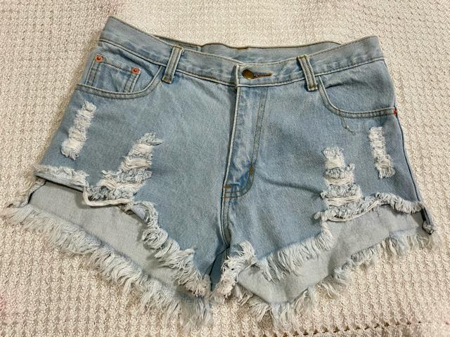 ショートパンツ XLサイズ 一度使用 美品 < 女性ファッション  ショートパンツ XLサイズ 一度使用 美品  < 女性ファッションの