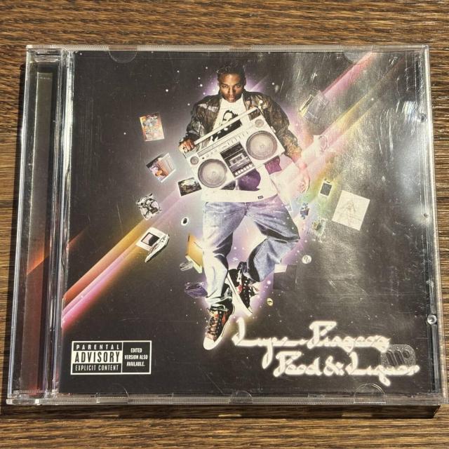 yLUPE FIASCOzFood & Liquor   CD/DVD/rfI 