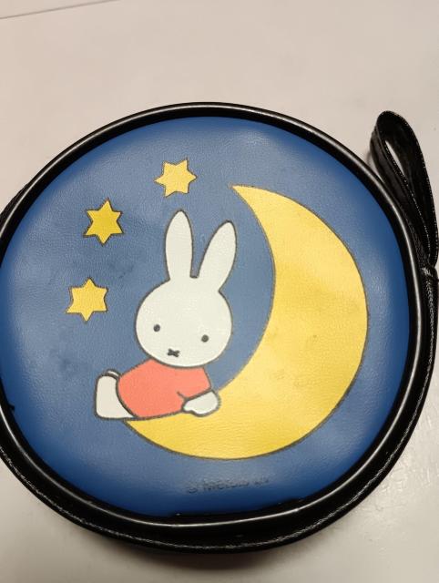 ミッフィーコインケースとストラップ < アニメ/コミック/キャラクター  ミッフィーコインケースとストラップ < アニメ/コミック/キャラクターの