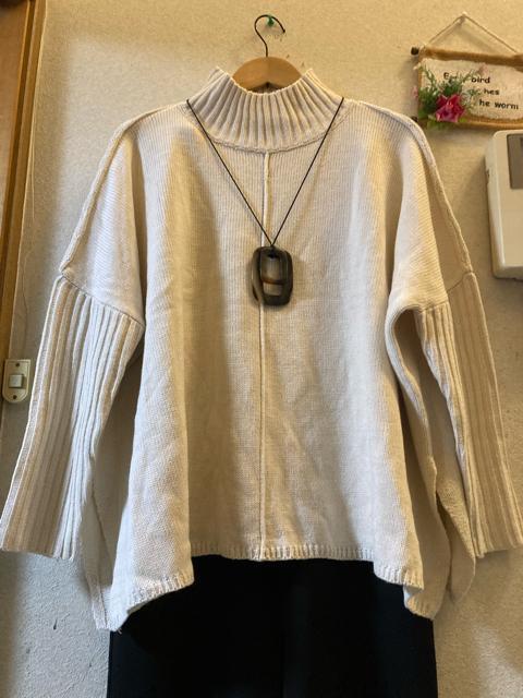 r.p.sフリーサイズアイボリースタンドネックセーター < 女性ファッション r.p.sフリーサイズアイボリースタンドネックセーター < 女性ファッションの