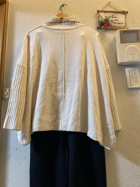 r.p.sフリーサイズアイボリースタンドネックセーター < 女性ファッション r.p.sフリーサイズアイボリースタンドネックセーター < 女性ファッションの