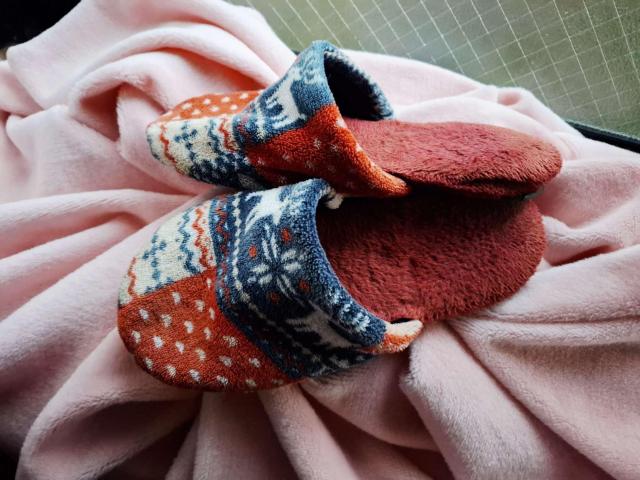 ☆Merry’Christmas☆温活あったかポカポカ雪柄スノーLoveハート♪トナカイさん柄スリッパF♪男女兼用( ‘-^ )b < インテリア/ライフ ☆Merry’Christmas☆温活あったかポカポカ雪柄スノーLoveハート♪トナカイさん柄スリッパF♪男女兼用( ‘-^ )b < インテリア/ライフの