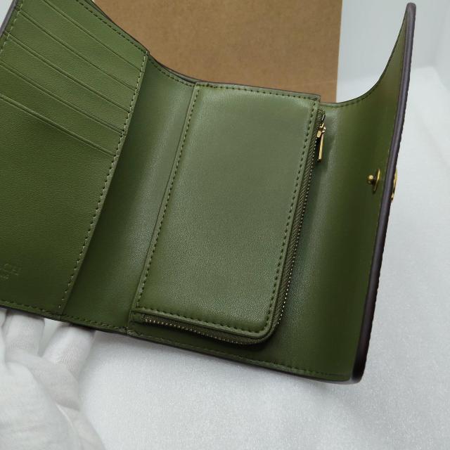 新品COACH エッセンシャル ミディアム フラップ ウォレット グリーン < ブランド 新品COACH エッセンシャル ミディアム フラップ ウォレット グリーン < ブランドの