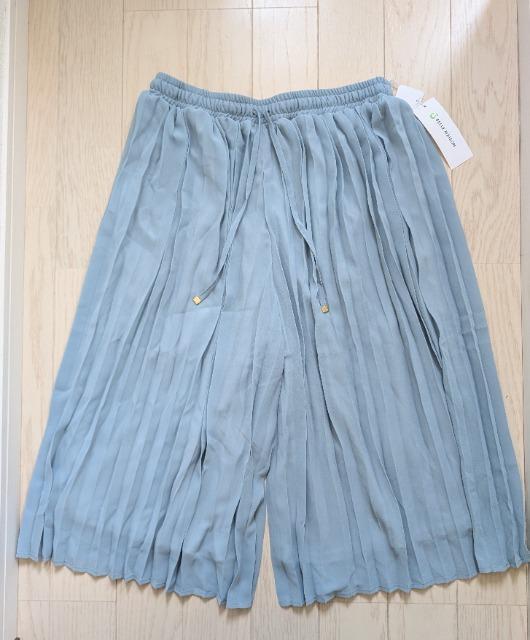 �R�k���x�����]�����X�J�[�g�����v���[�c�K�E�`���p���c���V�i����������  �� �����t�@�b�V������ 