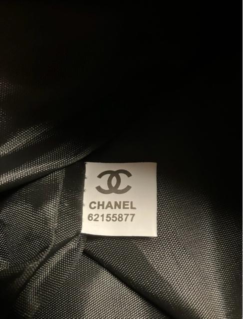 CHANEL �V���l�� �m�x���e�B �|�[�` �z���C�g �R�R�}�[�N