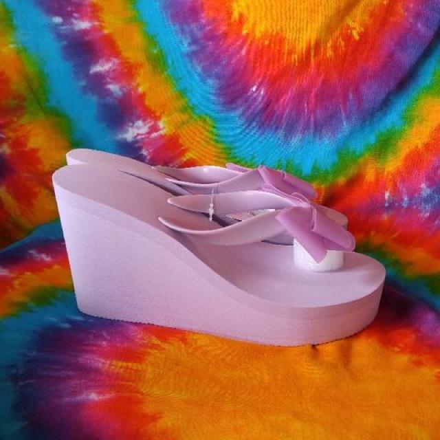 Jb(*^^){~EFbW\[T_r[T  t@bV 