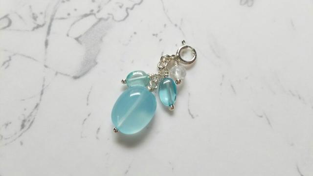 夏のチャーム*シーブルーカルセドニー*silver 20021 < 女性ファッション  夏のチャーム*シーブルーカルセドニー*silver 20021 < 女性ファッションの