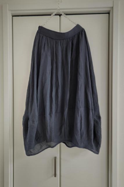 ロングスカート 変形 < 女性ファッション  ロングスカート 変形  < 女性ファッションの