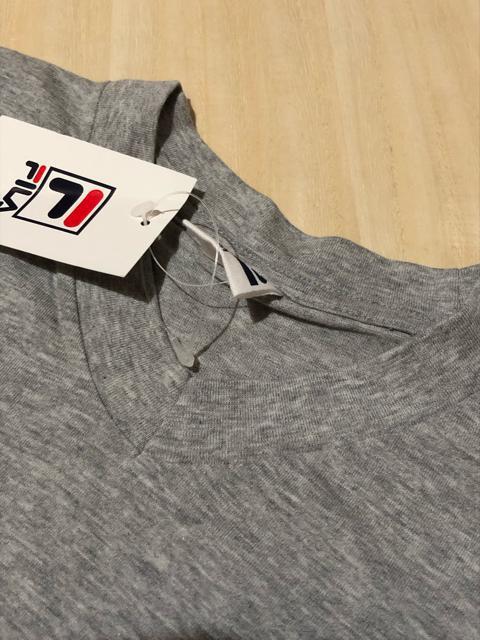 FILA  フィラ VネックTシャツ L グレー < ブランド  FILA  フィラ VネックTシャツ L グレー < ブランドの