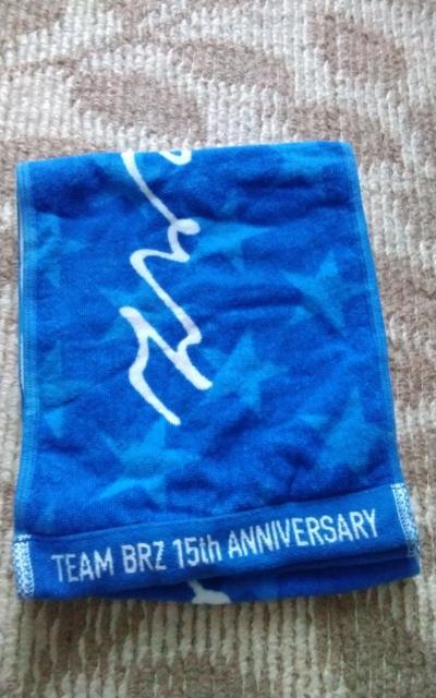 BREAKERZ  マフラータオル  15The Anniversary < タレントグッズ  BREAKERZ  マフラータオル  15The Anniversary < タレントグッズの