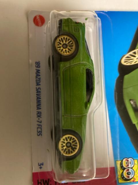 ホットウィール・89マツダ サバンナRX-7 黄緑(他も出品中) < ホビー  ホットウィール・89マツダ サバンナRX-7 黄緑(他も出品中) < ホビーの