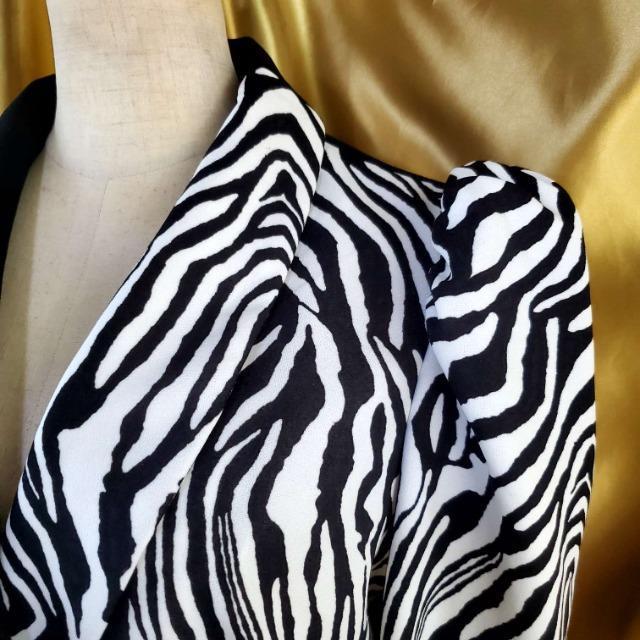 ݁SHEIN[uc[gJ[胍OR[gM