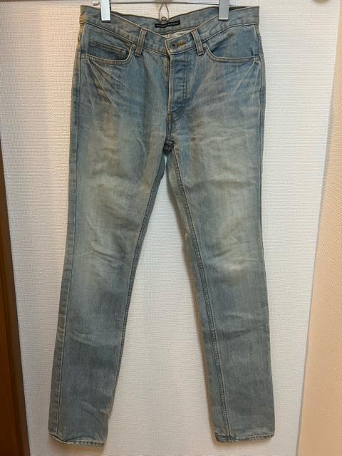 EWU[hfjpcLOUNGELIZARDW[YTCY2   uh 