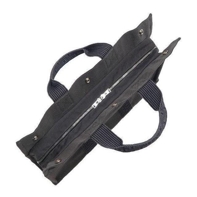 ◆ 本物 新品同様 ◆ HERMES エルメス エールライン MM グレー トートバッグ ハンドバッグ カデナ 鍵2本 人気 < ブランド  ◆ 本物 新品同様 ◆ HERMES エルメス エールライン MM グレー トートバッグ ハンドバッグ カデナ 鍵2本 人気 < ブランドの