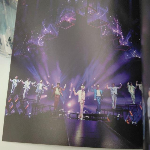 Snow Man◆LIVE TOUR 2021 Mania 通常盤 送料無料 Blu-ray盤 < タレントグッズ  Snow Man◆LIVE TOUR 2021 Mania 通常盤 送料無料 Blu-ray盤 < タレントグッズの